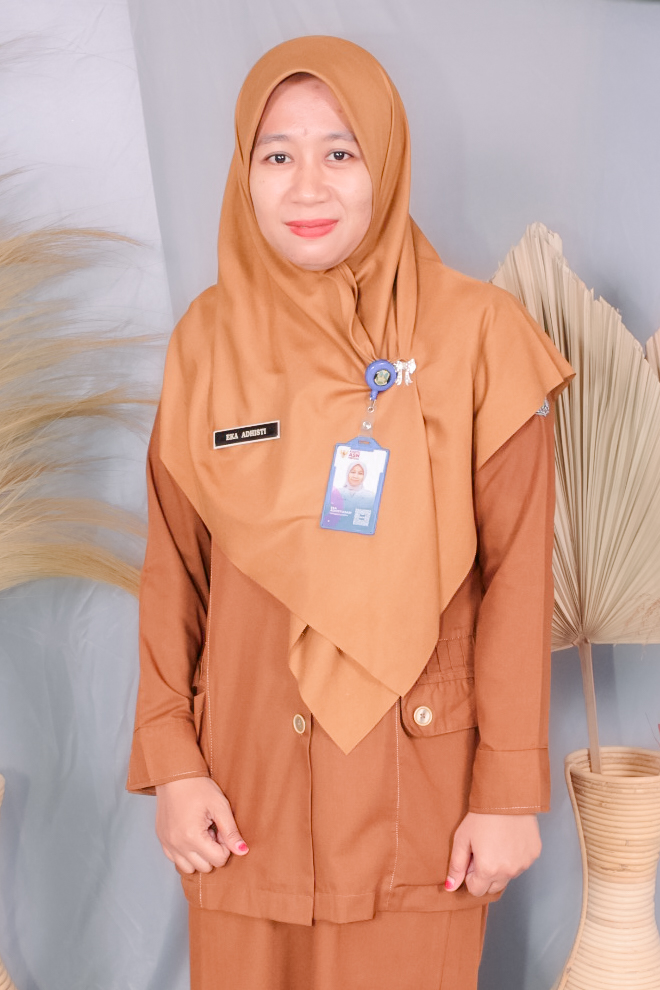  EKA ADHISTIASARI, S.Si.,Gr.