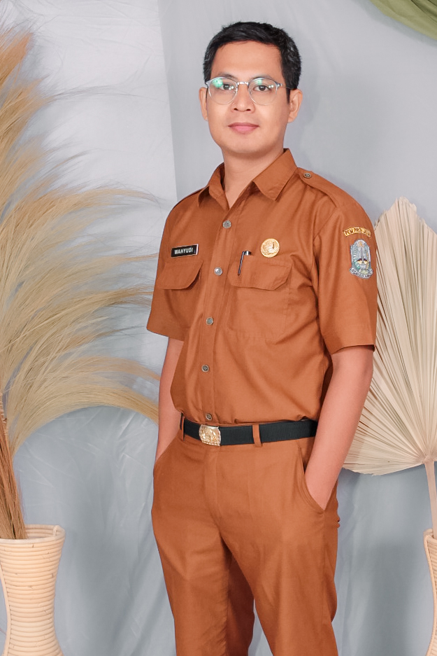  WAHYUDI, S.Pd.Gr